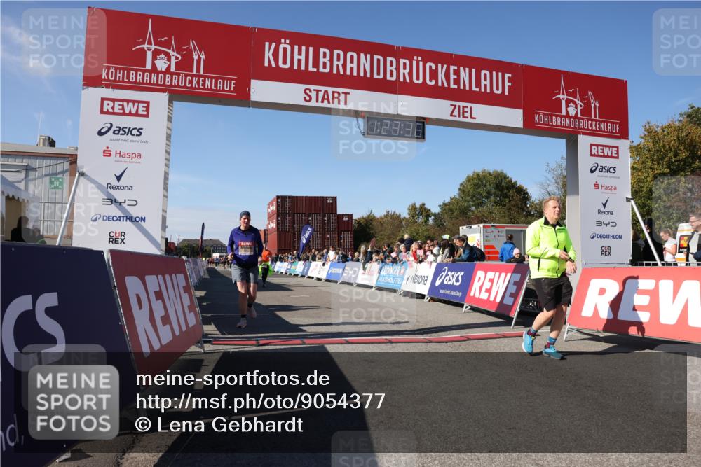 03.10.2025 - Köhlbrandbrückenlauf Lena Gebhardt http://msf.ph/oto/9054377 03.10.2025 13:23:37 Ziel 4285, 4450, 4477, 4719, 4743, 4752, 4887, 4892, 5003, 5114, 5397, 5653, 5855, 6337, 6338, 6378 meine-sportfotos.de