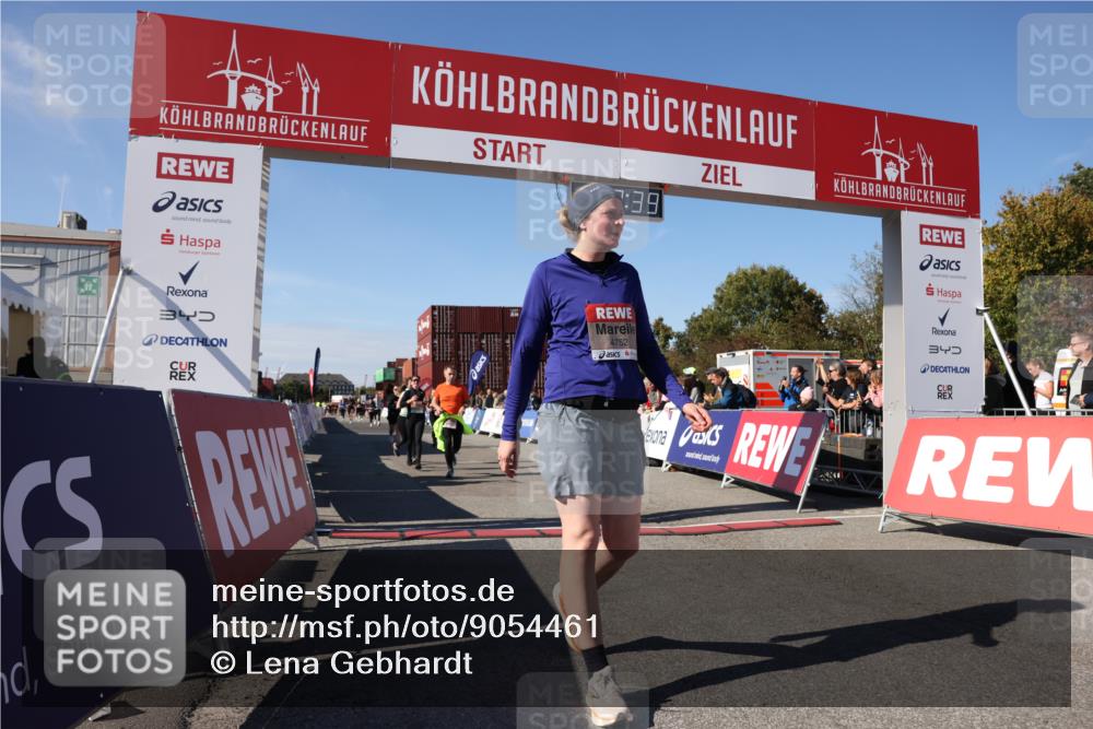 03.10.2025 - Köhlbrandbrückenlauf Lena Gebhardt http://msf.ph/oto/9054461 03.10.2025 13:23:39 Ziel 4285, 4450, 4477, 4719, 4743, 4752, 4892, 5003, 5093, 5397, 5653, 5855, 6337, 6338, 6378 meine-sportfotos.de