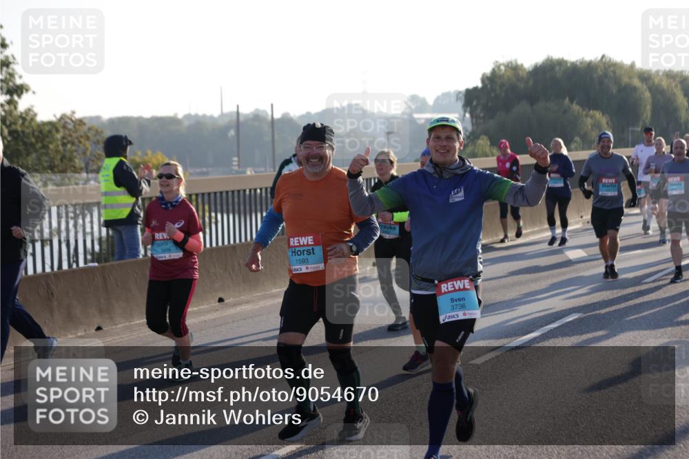 03.10.2025 - Köhlbrandbrückenlauf Jannik Wohlers http://msf.ph/oto/9054670 03.10.2025 09:20:21 Position 3 3839, 1593, 3736 meine-sportfotos.de