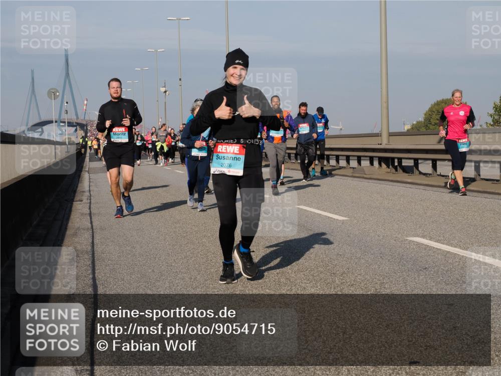 03.10.2025 - Köhlbrandbrückenlauf Fabian Wolf http://msf.ph/oto/9054715 03.10.2025 10:02:47 Position 3 2810, 2076 meine-sportfotos.de