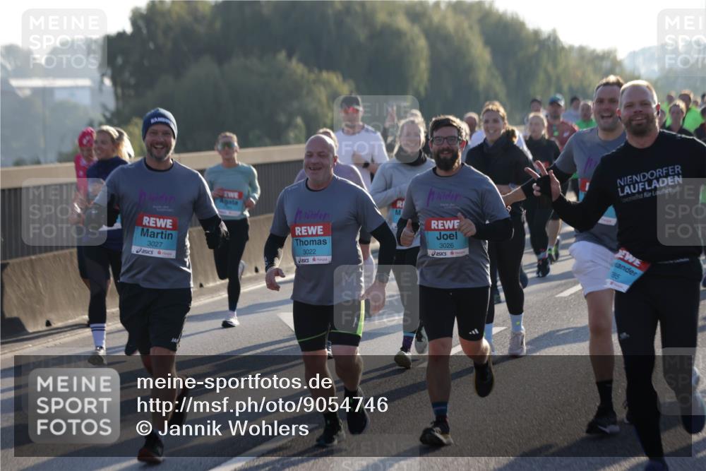 03.10.2025 - Köhlbrandbrückenlauf Jannik Wohlers http://msf.ph/oto/9054746 03.10.2025 09:20:22 Position 3 3027, 3022, 3026, 785 meine-sportfotos.de