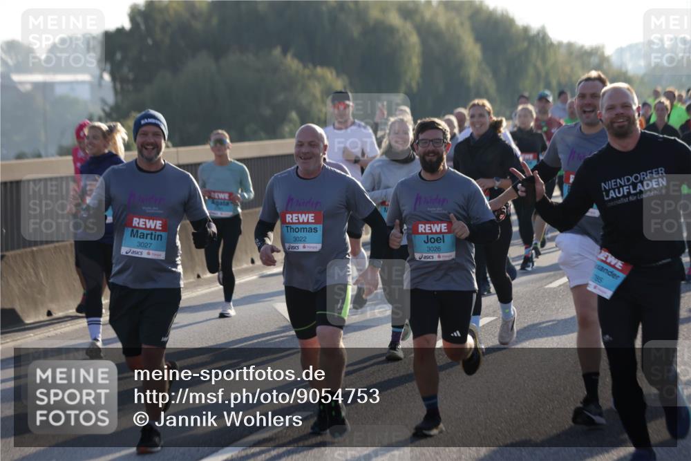 03.10.2025 - Köhlbrandbrückenlauf Jannik Wohlers http://msf.ph/oto/9054753 03.10.2025 09:20:22 Position 3 3027, 3022, 3026, 785 meine-sportfotos.de