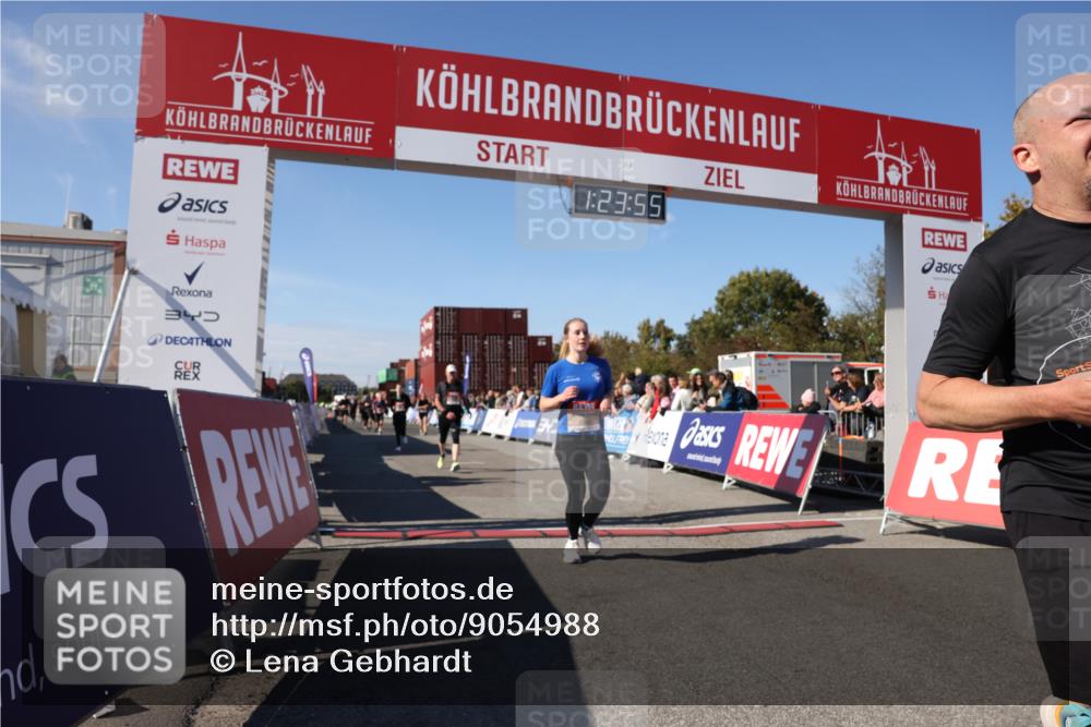 03.10.2025 - Köhlbrandbrückenlauf Lena Gebhardt http://msf.ph/oto/9054988 03.10.2025 13:23:55 Ziel 4465, 4647, 4918, 5081, 5106, 5361, 5431, 5709, 5742, 6728 meine-sportfotos.de