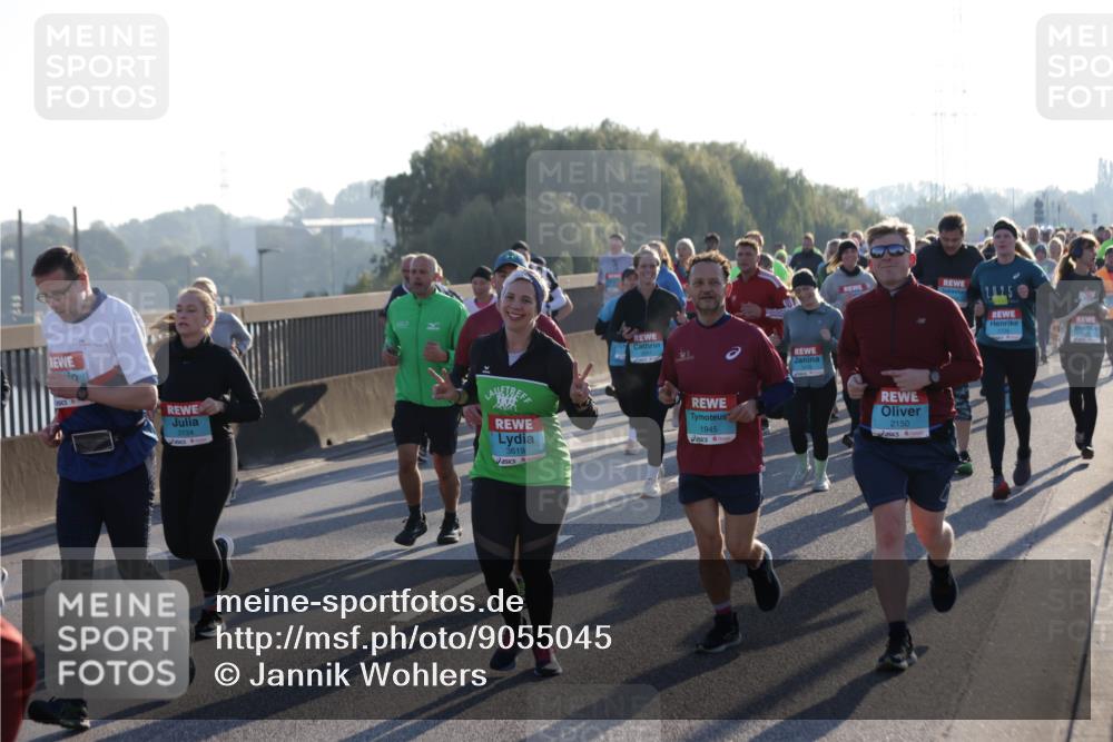 03.10.2025 - Köhlbrandbrückenlauf Jannik Wohlers http://msf.ph/oto/9055045 03.10.2025 09:20:28 Position 3 3134, 3619, 1945, 2150, 20, 25 meine-sportfotos.de