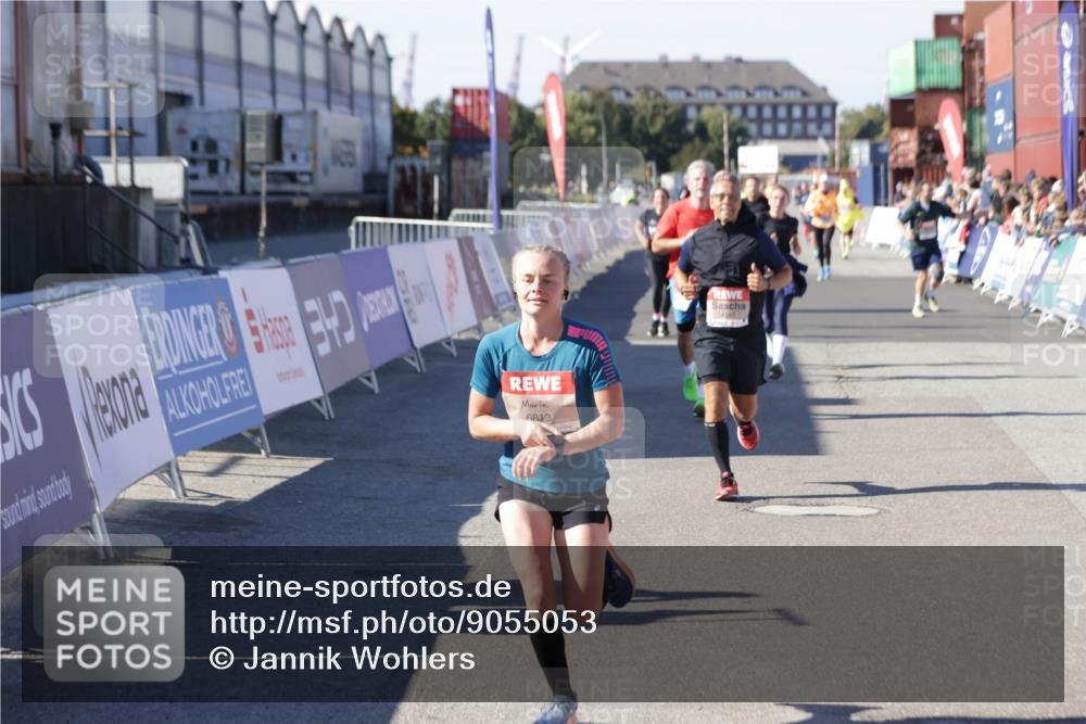 03.10.2025 - Köhlbrandbrückenlauf Jannik Wohlers http://msf.ph/oto/9055053 03.10.2025 13:10:11 Ziel 4196, 4343, 4573, 4683, 4730, 4787, 4822, 4929, 5029, 5977, 6083, 6111, 6428, 6432, 6764, 6813 meine-sportfotos.de