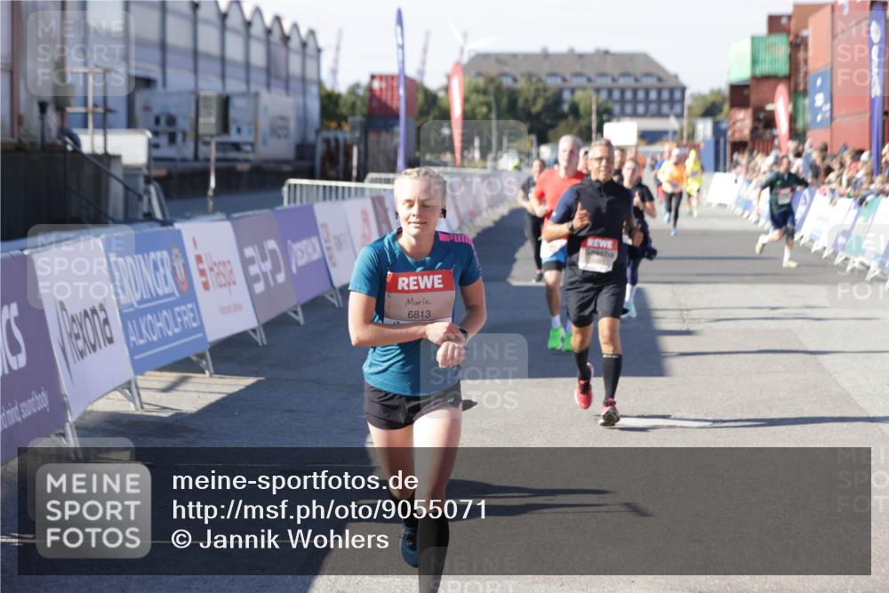03.10.2025 - Köhlbrandbrückenlauf Jannik Wohlers http://msf.ph/oto/9055071 03.10.2025 13:10:11 Ziel 4196, 4343, 4573, 4683, 4730, 4787, 4822, 4929, 5029, 5977, 6083, 6111, 6428, 6432, 6764, 6813 meine-sportfotos.de