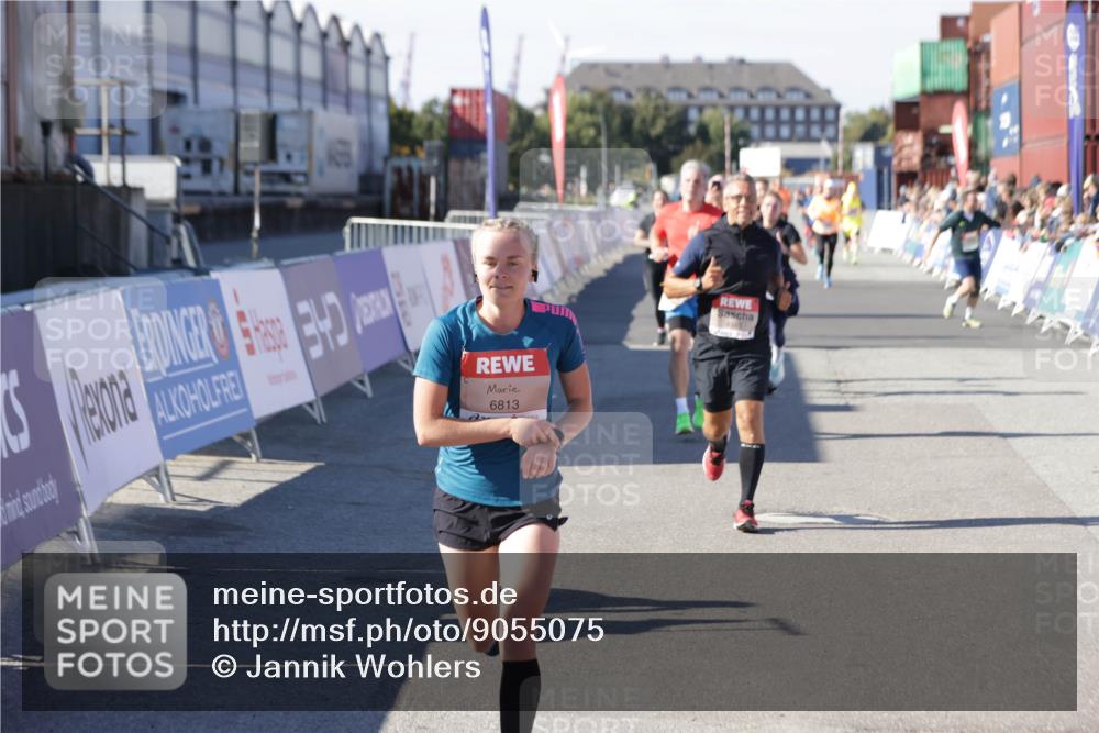 03.10.2025 - Köhlbrandbrückenlauf Jannik Wohlers http://msf.ph/oto/9055075 03.10.2025 13:10:11 Ziel 4196, 4343, 4573, 4683, 4730, 4787, 4822, 4929, 5029, 5977, 6083, 6111, 6428, 6432, 6764, 6813 meine-sportfotos.de