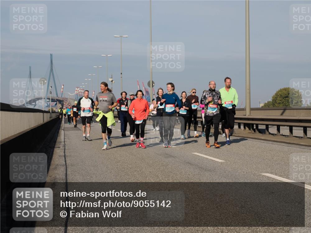 03.10.2025 - Köhlbrandbrückenlauf Fabian Wolf http://msf.ph/oto/9055142 03.10.2025 10:02:58 Position 3  meine-sportfotos.de