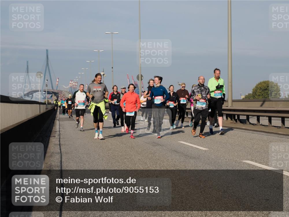 03.10.2025 - Köhlbrandbrückenlauf Fabian Wolf http://msf.ph/oto/9055153 03.10.2025 10:02:58 Position 3  meine-sportfotos.de