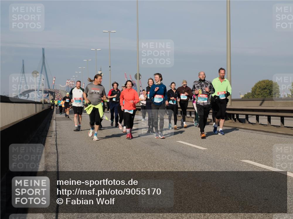 03.10.2025 - Köhlbrandbrückenlauf Fabian Wolf http://msf.ph/oto/9055170 03.10.2025 10:02:59 Position 3  meine-sportfotos.de