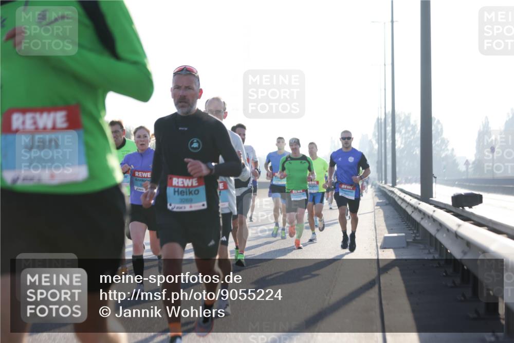 03.10.2025 - Köhlbrandbrückenlauf Jannik Wohlers http://msf.ph/oto/9055224 03.10.2025 09:12:47 Position 3 2795, 3269 meine-sportfotos.de