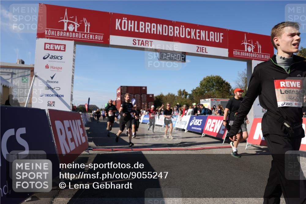 03.10.2025 - Köhlbrandbrückenlauf Lena Gebhardt http://msf.ph/oto/9055247 03.10.2025 13:24:02 Ziel 4647, 4657, 5106, 5361, 5387, 5389, 5419, 5431, 5709, 5742, 6119, 6442, 6443, 6557, 6643 meine-sportfotos.de