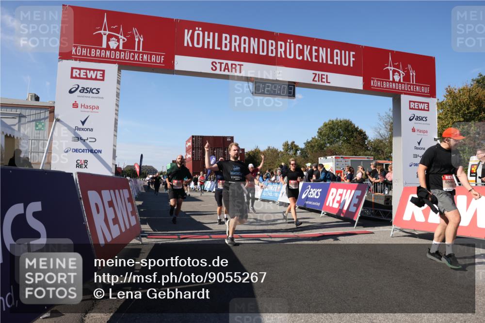 03.10.2025 - Köhlbrandbrückenlauf Lena Gebhardt http://msf.ph/oto/9055267 03.10.2025 13:24:03 Ziel 4647, 4657, 5106, 5361, 5387, 5389, 5419, 5431, 5709, 5742, 6119, 6442, 6443, 6557, 6643 meine-sportfotos.de