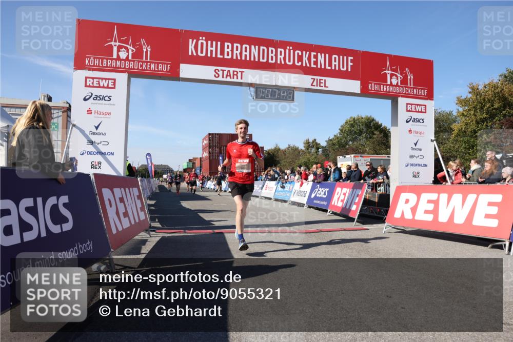 03.10.2025 - Köhlbrandbrückenlauf Lena Gebhardt http://msf.ph/oto/9055321 03.10.2025 13:07:43 Ziel 4159, 4165, 4254, 4263, 4382, 6384, 6744, 6800, 6821 meine-sportfotos.de