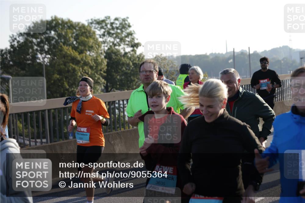 03.10.2025 - Köhlbrandbrückenlauf Jannik Wohlers http://msf.ph/oto/9055364 03.10.2025 09:20:34 Position 3 1691, 3635 meine-sportfotos.de