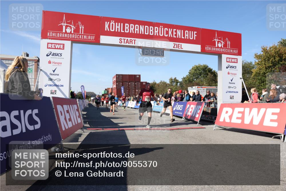 03.10.2025 - Köhlbrandbrückenlauf Lena Gebhardt http://msf.ph/oto/9055370 03.10.2025 13:07:47 Ziel 4159, 4165, 4263, 4310, 4382, 5993, 6120, 6285, 6384, 6651, 6696, 6744, 6800, 6821 meine-sportfotos.de
