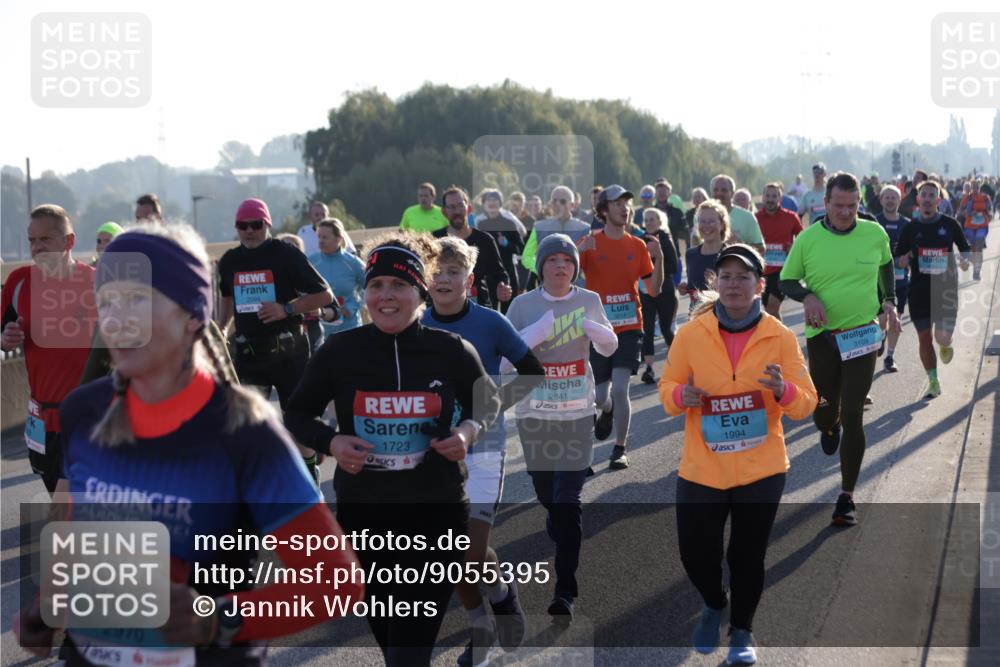 03.10.2025 - Köhlbrandbrückenlauf Jannik Wohlers http://msf.ph/oto/9055395 03.10.2025 09:20:35 Position 3 2970, 3214, 1723, 2841, 1994, 3109 meine-sportfotos.de