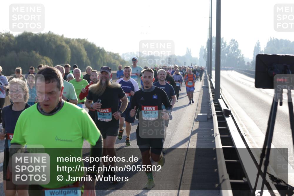 03.10.2025 - Köhlbrandbrückenlauf Jannik Wohlers http://msf.ph/oto/9055502 03.10.2025 09:20:37 Position 3 1419, 1525 meine-sportfotos.de