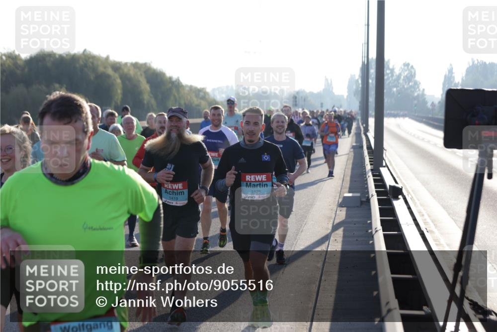 03.10.2025 - Köhlbrandbrückenlauf Jannik Wohlers http://msf.ph/oto/9055516 03.10.2025 09:20:37 Position 3 1419, 1525 meine-sportfotos.de