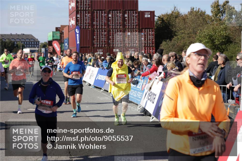 03.10.2025 - Köhlbrandbrückenlauf Jannik Wohlers http://msf.ph/oto/9055537 03.10.2025 13:10:25 Ziel 4147, 4364, 4429, 4479, 4710, 4711, 4774, 4822, 5029, 5689, 6024, 6294, 6587, 6781, 6782 meine-sportfotos.de