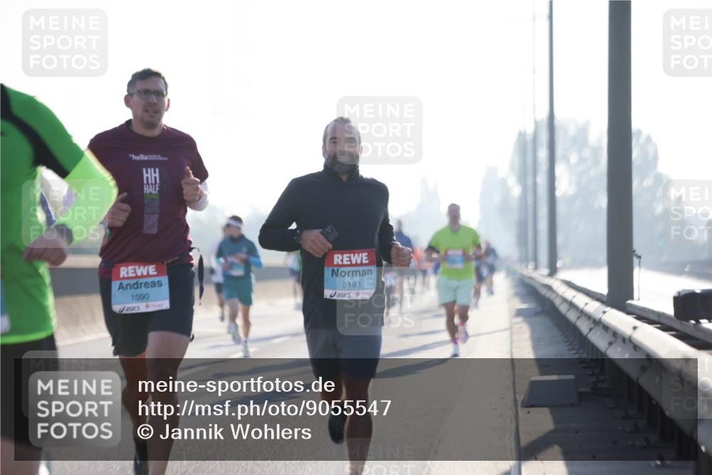 03.10.2025 - Köhlbrandbrückenlauf Jannik Wohlers http://msf.ph/oto/9055547 03.10.2025 09:12:53 Position 3 1090, 3193 meine-sportfotos.de