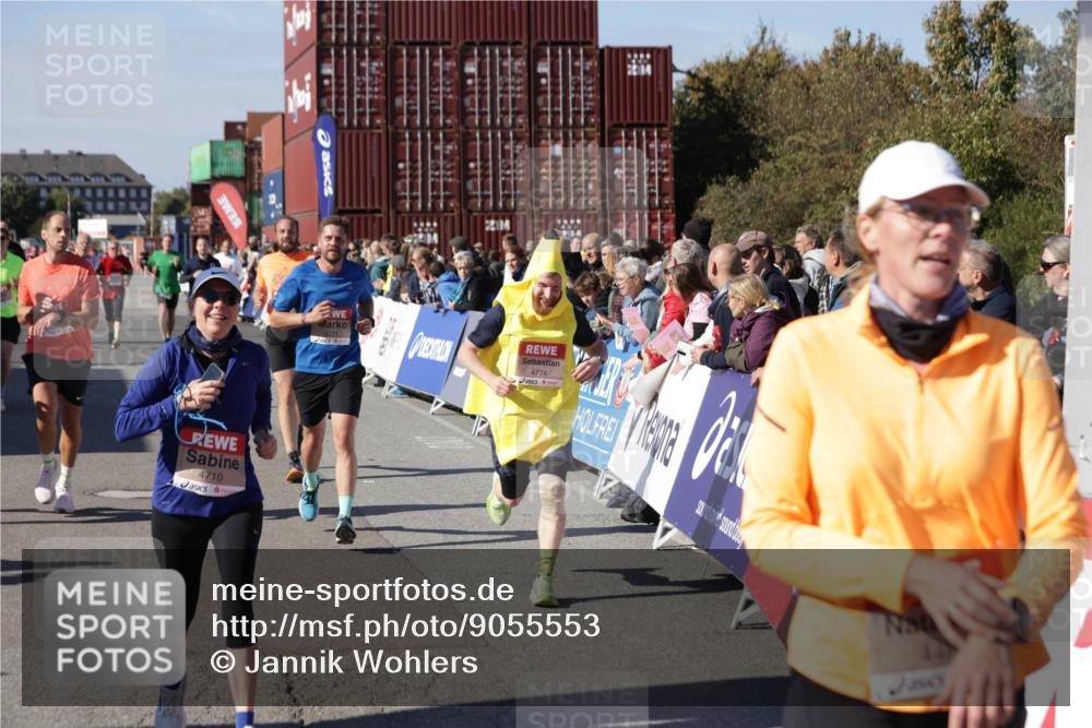 03.10.2025 - Köhlbrandbrückenlauf Jannik Wohlers http://msf.ph/oto/9055553 03.10.2025 13:10:25 Ziel 4147, 4364, 4429, 4479, 4710, 4711, 4774, 4822, 5029, 5689, 6024, 6294, 6587, 6781, 6782 meine-sportfotos.de