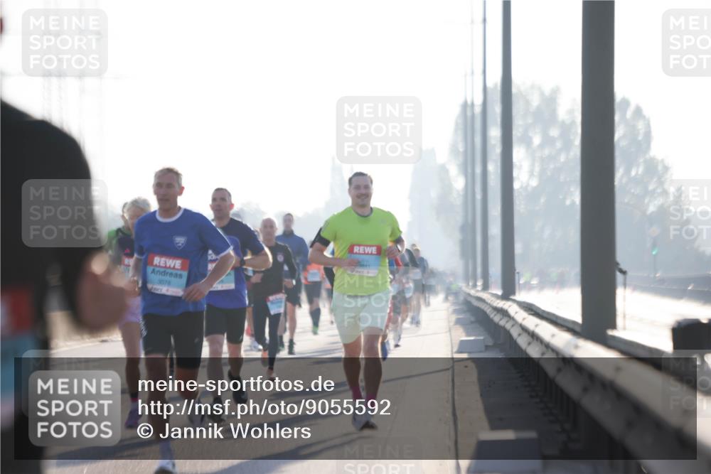 03.10.2025 - Köhlbrandbrückenlauf Jannik Wohlers http://msf.ph/oto/9055592 03.10.2025 09:12:54 Position 3 3078 meine-sportfotos.de