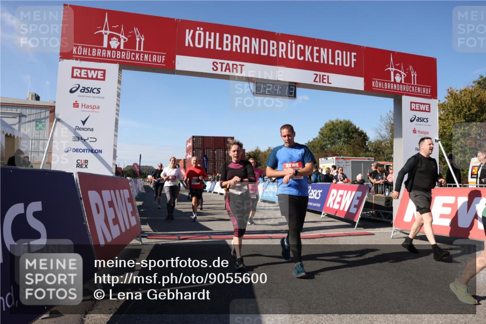 03.10.2025 - Köhlbrandbrückenlauf Lena Gebhardt http://msf.ph/oto/9055600 03.10.2025 13:24:13 Ziel 4286, 4442, 4529, 4657, 4673, 4698, 4942, 4943, 5085, 5107, 5321, 5350, 5389, 5419, 5432, 5986, 6119, 6168, 6169, 6442, 6443, 6643, 6701 meine-sportfotos.de