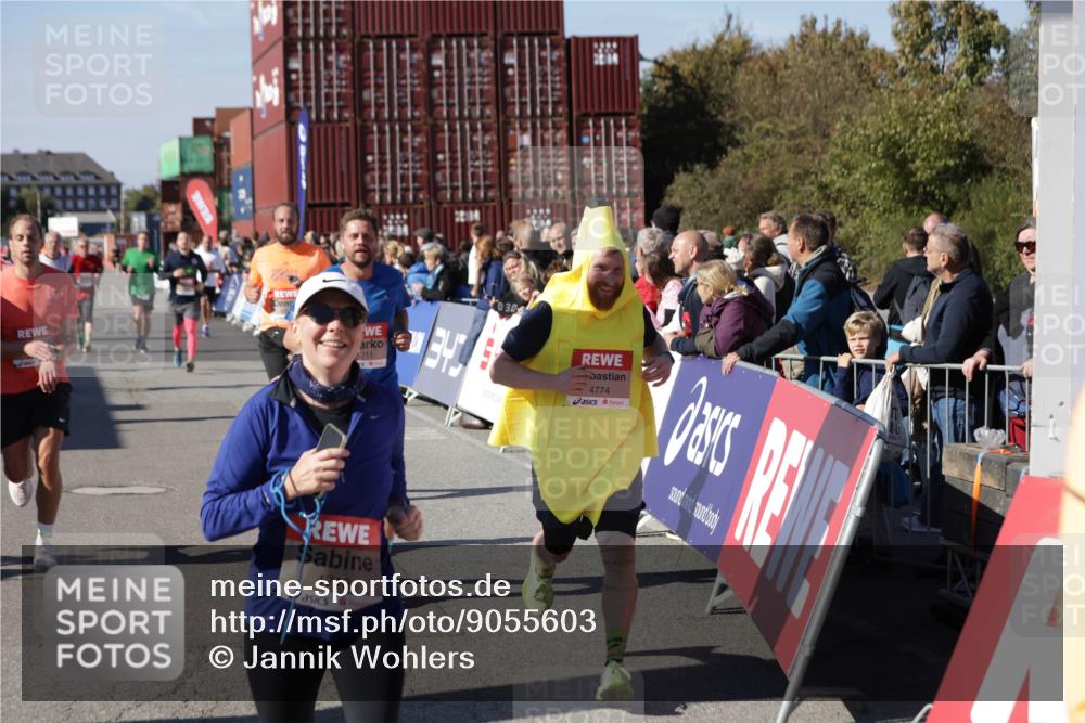 03.10.2025 - Köhlbrandbrückenlauf Jannik Wohlers http://msf.ph/oto/9055603 03.10.2025 13:10:26 Ziel 4147, 4364, 4429, 4479, 4710, 4711, 4774, 5029, 5689, 6024, 6294, 6587, 6781, 6782 meine-sportfotos.de