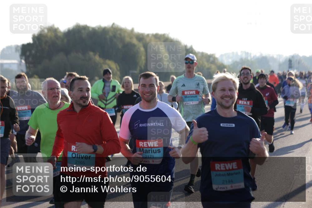 03.10.2025 - Köhlbrandbrückenlauf Jannik Wohlers http://msf.ph/oto/9055604 03.10.2025 09:20:39 Position 3 2449, 102, 2165, 2171, 2144 meine-sportfotos.de
