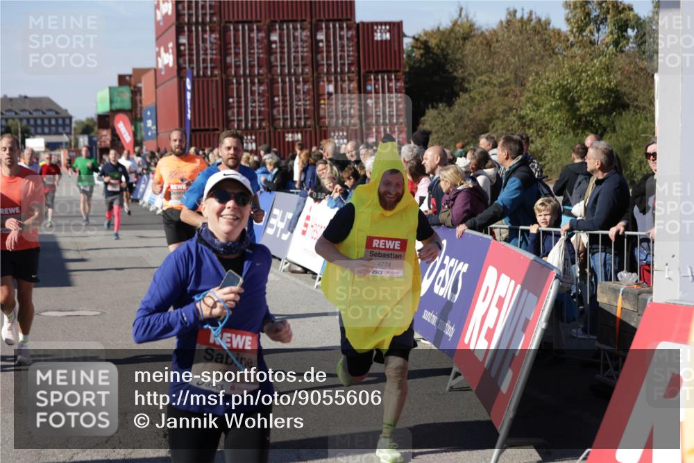 03.10.2025 - Köhlbrandbrückenlauf Jannik Wohlers http://msf.ph/oto/9055606 03.10.2025 13:10:26 Ziel 4147, 4364, 4429, 4479, 4710, 4711, 4774, 5029, 5689, 6024, 6294, 6587, 6781, 6782 meine-sportfotos.de