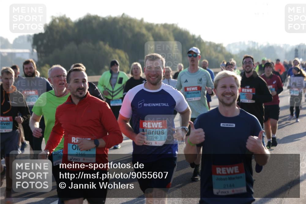 03.10.2025 - Köhlbrandbrückenlauf Jannik Wohlers http://msf.ph/oto/9055607 03.10.2025 09:20:39 Position 3 1391, 180, 2165, 2449, 2171, 2144 meine-sportfotos.de