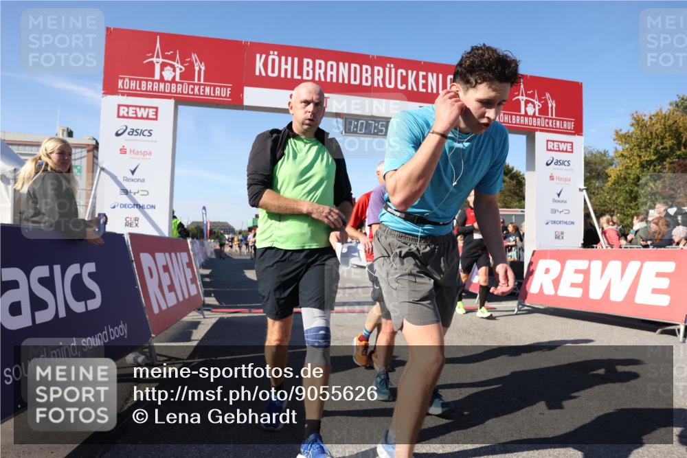 03.10.2025 - Köhlbrandbrückenlauf Lena Gebhardt http://msf.ph/oto/9055626 03.10.2025 13:07:54 Ziel 4159, 4310, 4382, 4639, 5959, 5993, 6120, 6163, 6244, 6285, 6348, 6384, 6409, 6651, 6696, 6821 meine-sportfotos.de