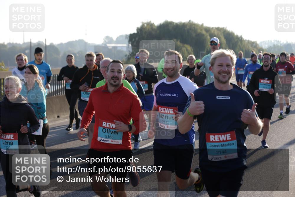 03.10.2025 - Köhlbrandbrückenlauf Jannik Wohlers http://msf.ph/oto/9055637 03.10.2025 09:20:39 Position 3 1720, 139, 2165, 2171, 2144, 3672 meine-sportfotos.de