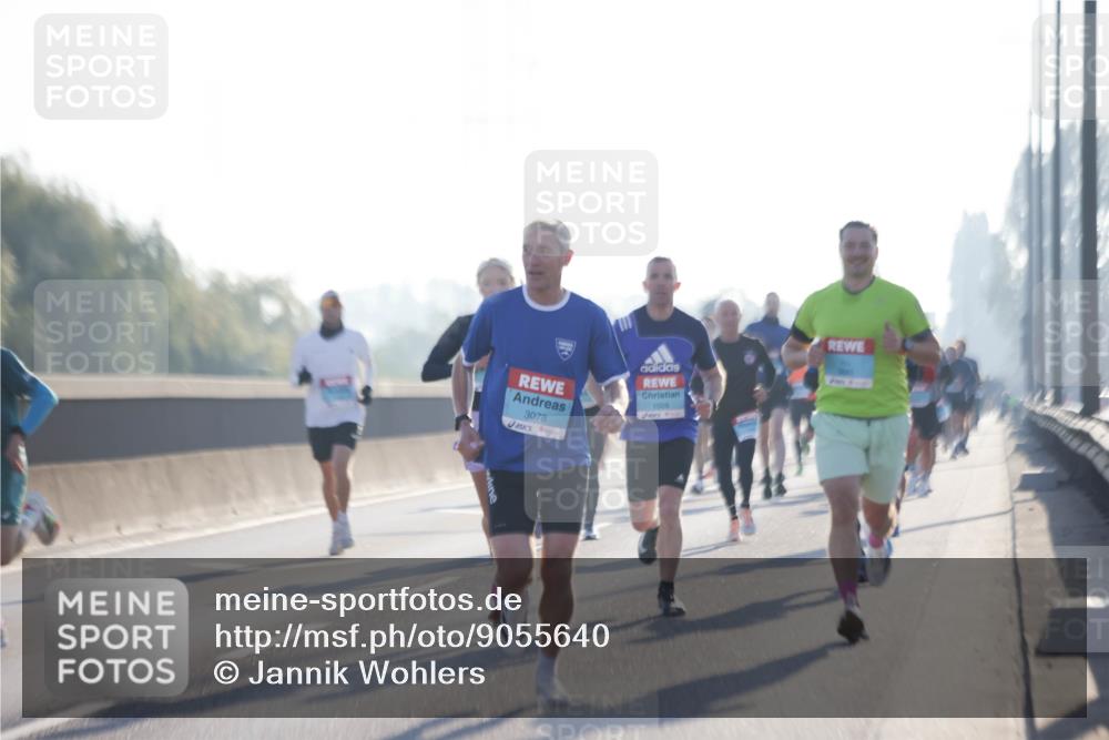 03.10.2025 - Köhlbrandbrückenlauf Jannik Wohlers http://msf.ph/oto/9055640 03.10.2025 09:12:55 Position 3 3078, 1028 meine-sportfotos.de