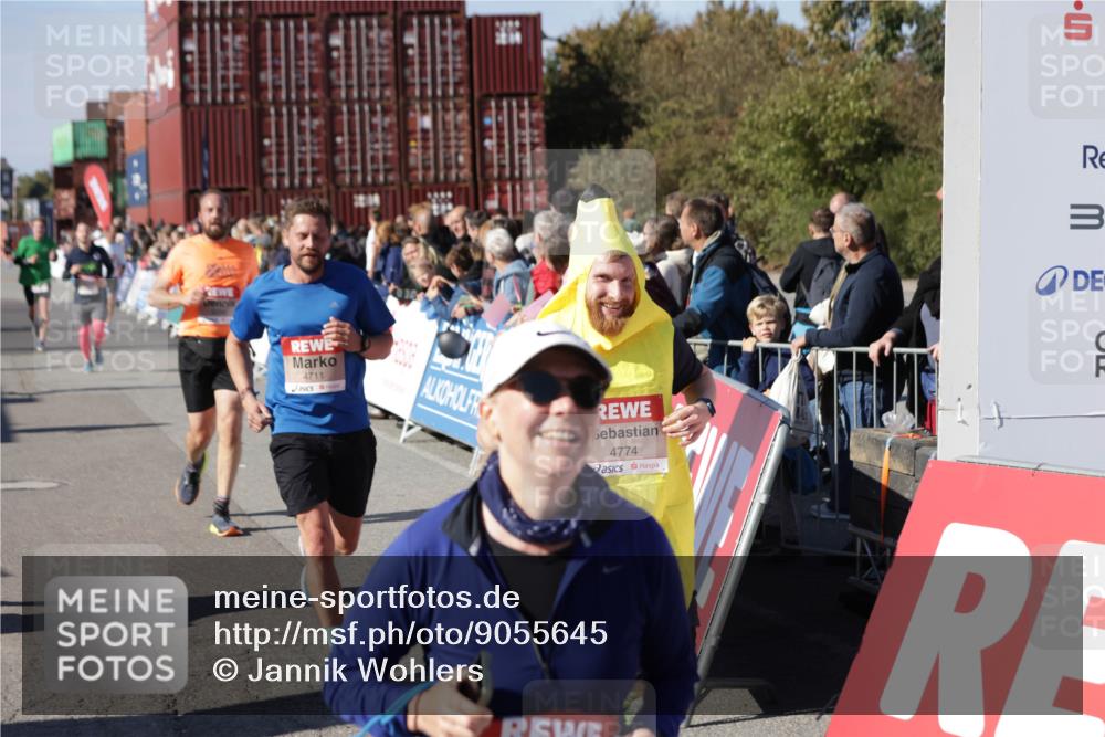 03.10.2025 - Köhlbrandbrückenlauf Jannik Wohlers http://msf.ph/oto/9055645 03.10.2025 13:10:26 Ziel 4147, 4364, 4429, 4479, 4710, 4711, 4774, 5029, 5689, 6024, 6294, 6587, 6781, 6782 meine-sportfotos.de