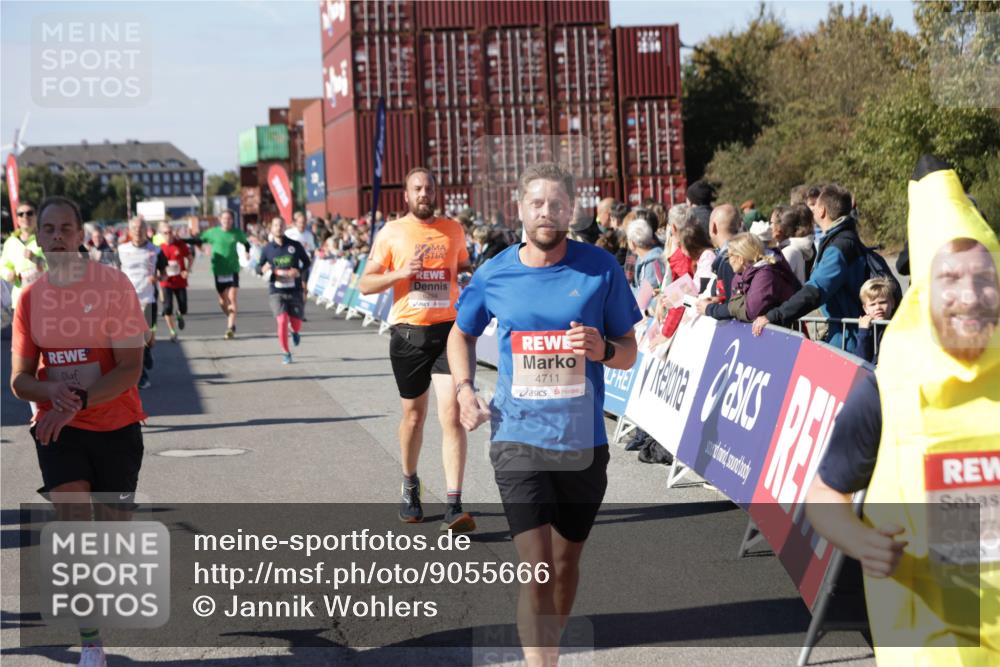 03.10.2025 - Köhlbrandbrückenlauf Jannik Wohlers http://msf.ph/oto/9055666 03.10.2025 13:10:27 Ziel 4147, 4364, 4386, 4429, 4479, 4710, 4711, 4774, 5383, 5689, 5738, 5889, 6024, 6177, 6294, 6587, 6779, 6781, 6782 meine-sportfotos.de