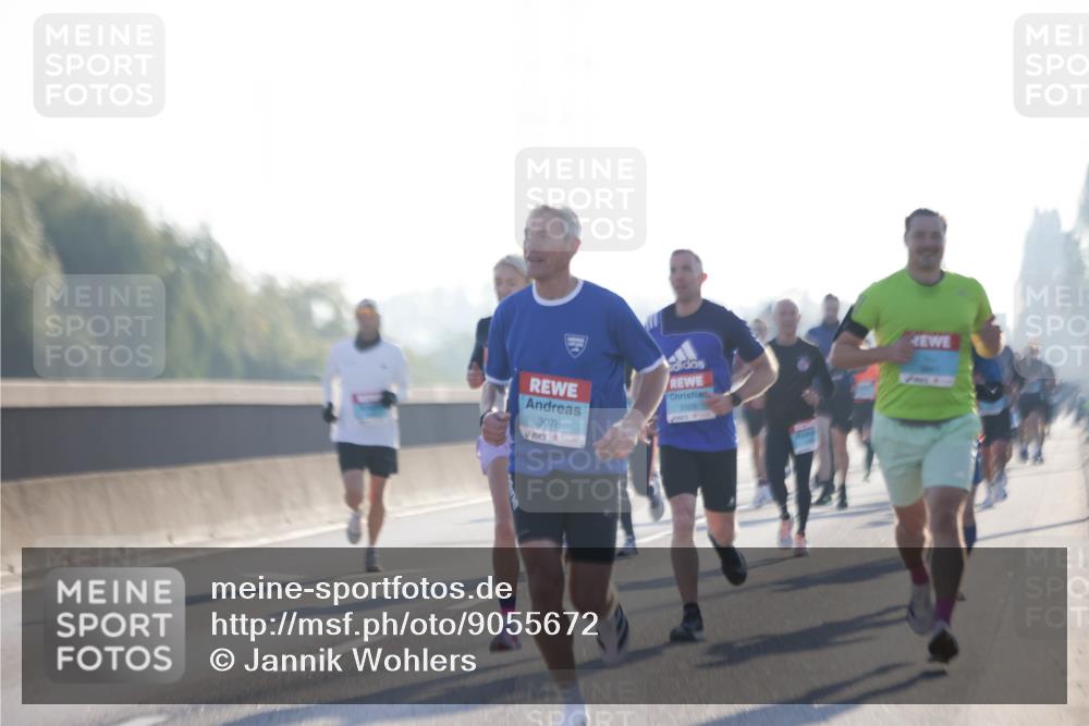 03.10.2025 - Köhlbrandbrückenlauf Jannik Wohlers http://msf.ph/oto/9055672 03.10.2025 09:12:55 Position 3 3078, 1028 meine-sportfotos.de