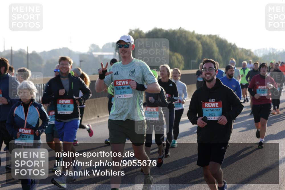 03.10.2025 - Köhlbrandbrückenlauf Jannik Wohlers http://msf.ph/oto/9055676 03.10.2025 09:20:41 Position 3 3570, 1561, 4, 2449, 3252, 3672 meine-sportfotos.de