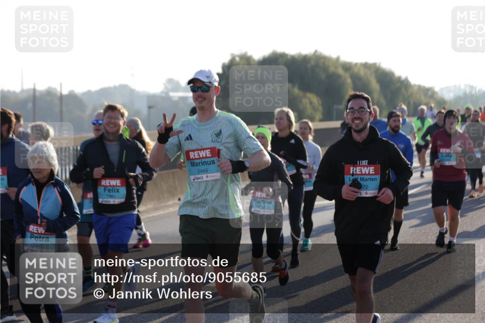 03.10.2025 - Köhlbrandbrückenlauf Jannik Wohlers http://msf.ph/oto/9055685 03.10.2025 09:20:41 Position 3 3570, 1561, 2449, 3252, 72 meine-sportfotos.de