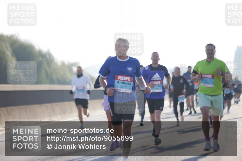03.10.2025 - Köhlbrandbrückenlauf Jannik Wohlers http://msf.ph/oto/9055699 03.10.2025 09:12:56 Position 3 3078, 1028 meine-sportfotos.de