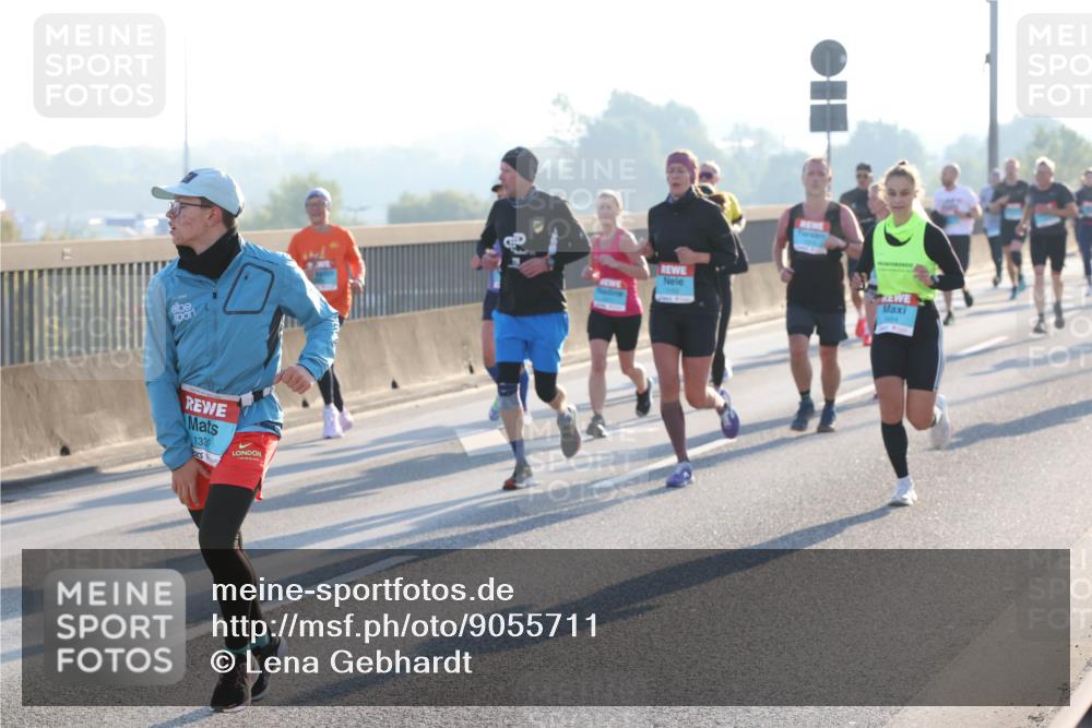 03.10.2025 - Köhlbrandbrückenlauf Lena Gebhardt http://msf.ph/oto/9055711 03.10.2025 09:17:08 Position 1 133, 3454 meine-sportfotos.de