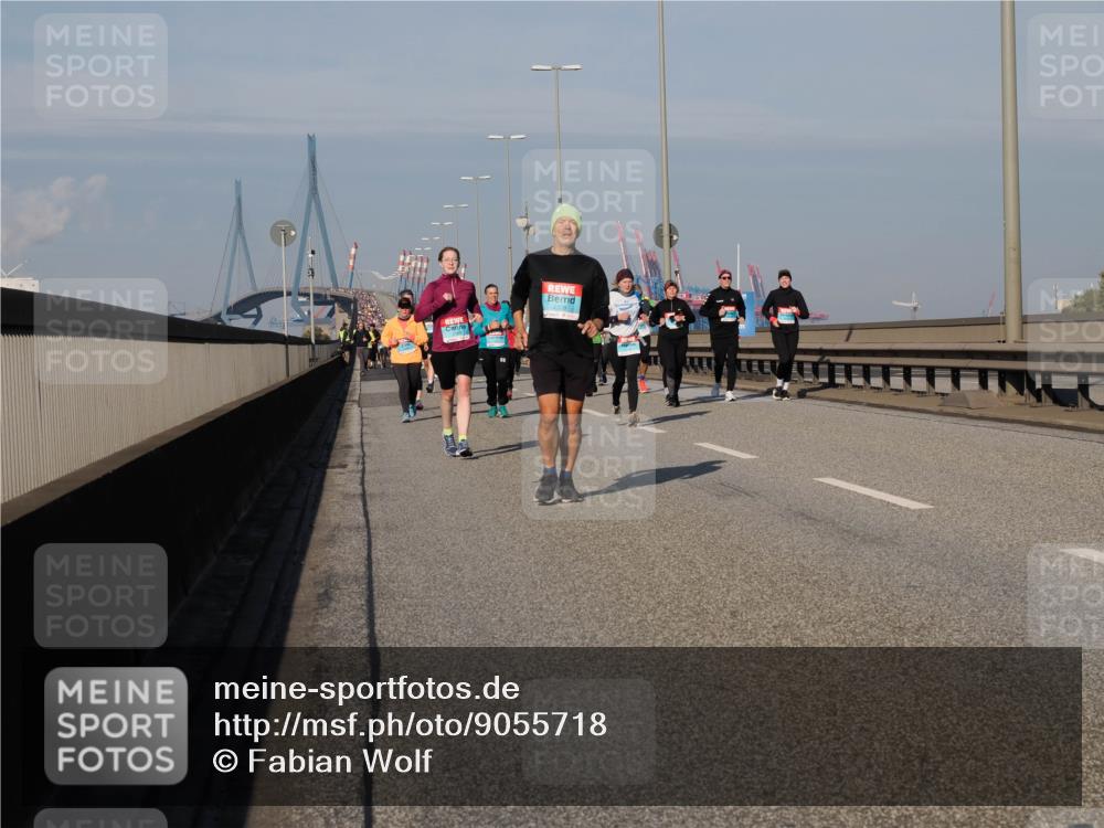 03.10.2025 - Köhlbrandbrückenlauf Fabian Wolf http://msf.ph/oto/9055718 03.10.2025 10:03:11 Position 3  meine-sportfotos.de