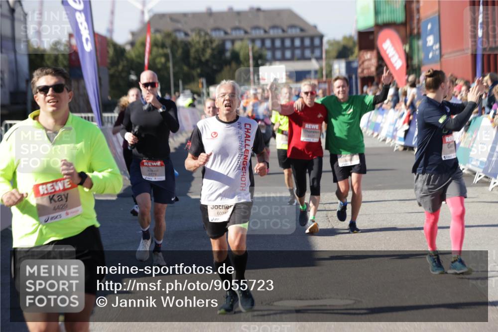 03.10.2025 - Köhlbrandbrückenlauf Jannik Wohlers http://msf.ph/oto/9055723 03.10.2025 13:10:29 Ziel 4147, 4386, 4429, 4479, 4710, 4711, 4774, 5229, 5383, 5689, 5738, 5889, 6024, 6177, 6294, 6779, 6781, 6782 meine-sportfotos.de