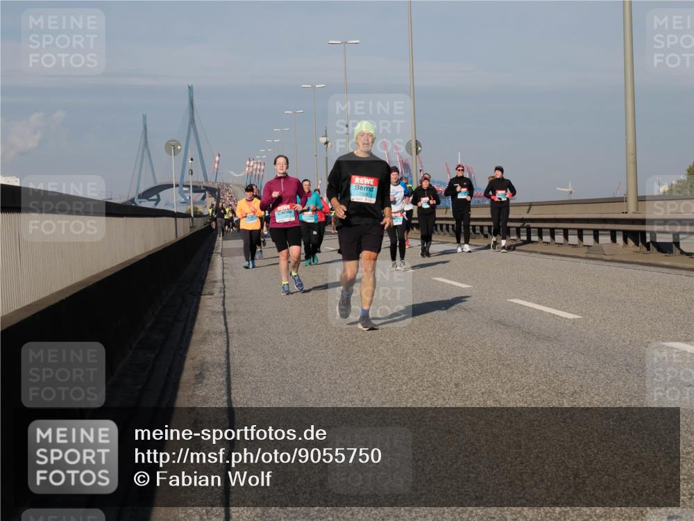 03.10.2025 - Köhlbrandbrückenlauf Fabian Wolf http://msf.ph/oto/9055750 03.10.2025 10:03:12 Position 3 2309 meine-sportfotos.de