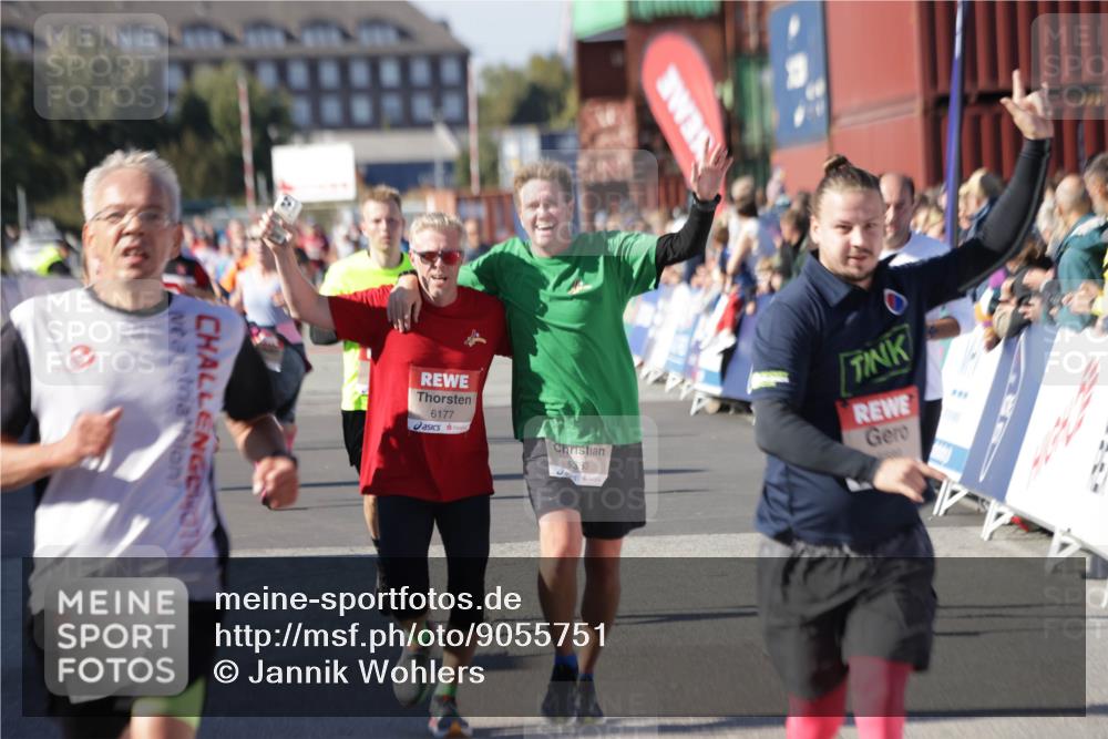 03.10.2025 - Köhlbrandbrückenlauf Jannik Wohlers http://msf.ph/oto/9055751 03.10.2025 13:10:30 Ziel 4386, 4429, 4479, 4710, 4711, 4774, 5229, 5383, 5689, 5738, 5889, 6024, 6177, 6294, 6779, 6781, 6782 meine-sportfotos.de