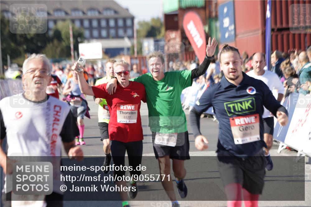 03.10.2025 - Köhlbrandbrückenlauf Jannik Wohlers http://msf.ph/oto/9055771 03.10.2025 13:10:30 Ziel 4386, 4429, 4479, 4710, 4711, 4774, 5229, 5383, 5689, 5738, 5889, 6024, 6177, 6294, 6779, 6781, 6782 meine-sportfotos.de