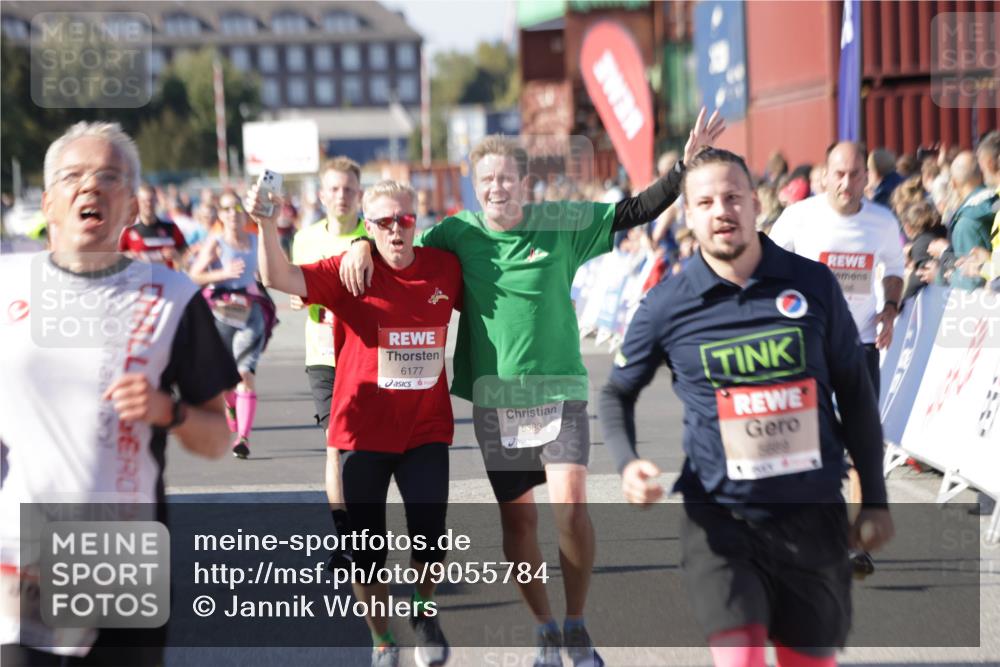 03.10.2025 - Köhlbrandbrückenlauf Jannik Wohlers http://msf.ph/oto/9055784 03.10.2025 13:10:30 Ziel 4386, 4429, 4479, 4710, 4711, 4774, 5229, 5383, 5689, 5738, 5889, 6024, 6177, 6294, 6779, 6781, 6782 meine-sportfotos.de