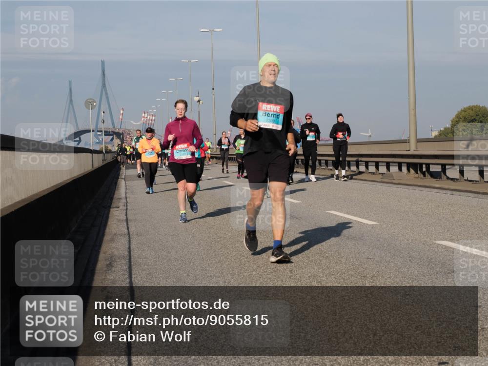 03.10.2025 - Köhlbrandbrückenlauf Fabian Wolf http://msf.ph/oto/9055815 03.10.2025 10:03:13 Position 3 2129, 2309 meine-sportfotos.de