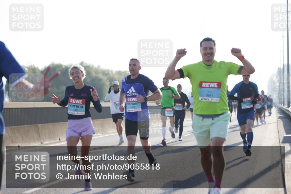 03.10.2025 - Köhlbrandbrückenlauf Jannik Wohlers http://msf.ph/oto/9055818 03.10.2025 09:12:59 Position 3 1086, 3841, 1028 meine-sportfotos.de
